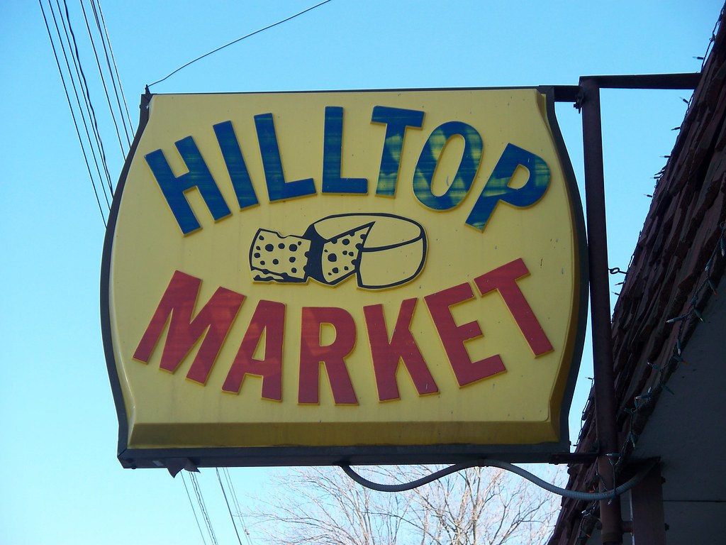 OH Mt Eaton Hilltop Market Plastic sign for Hilltop Mark… Flickr