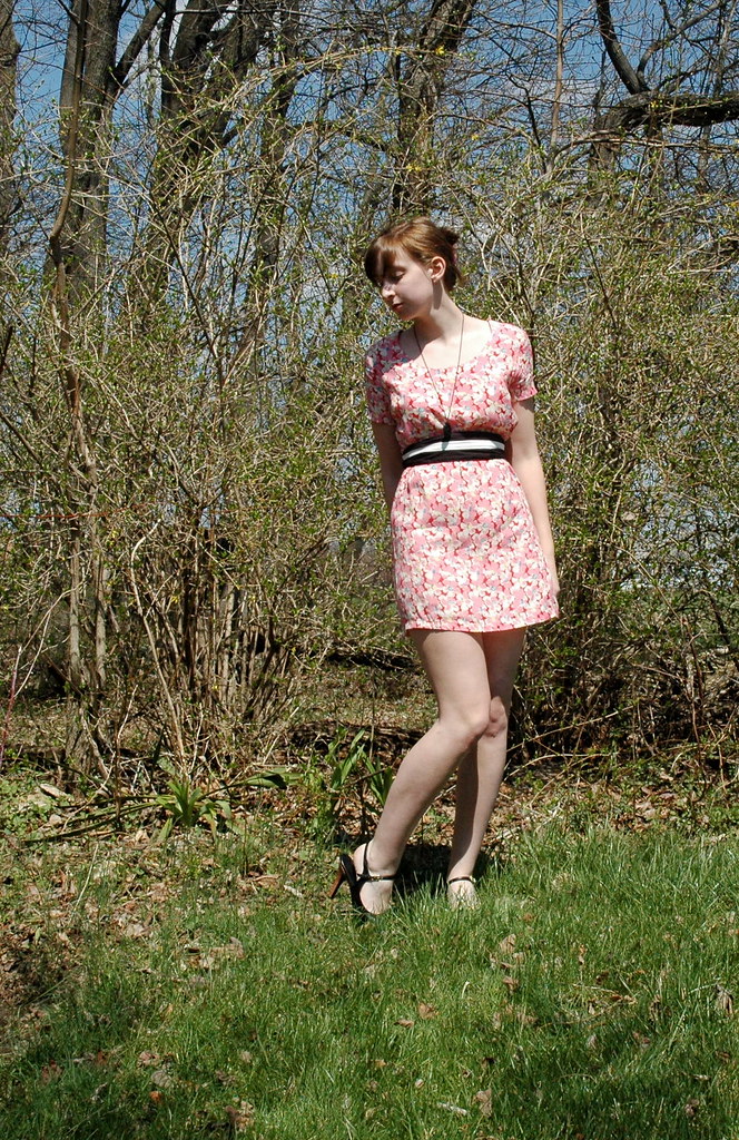 wardrobe remix; 4/11 dress thrift belt necklace and shoes