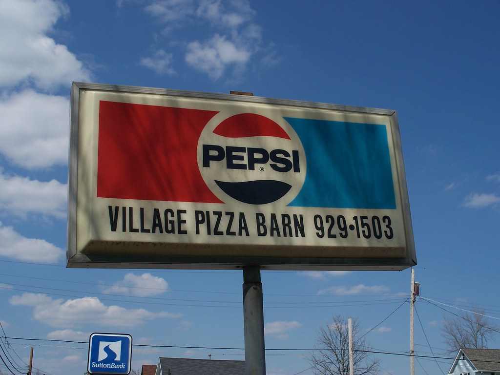 OH New London Village Pizza Barn Pepsi sign for Village … Flickr
