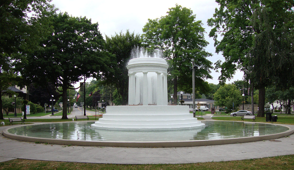 Downtown Marshall Fountain (Marshall, Michigan) Located on… Flickr