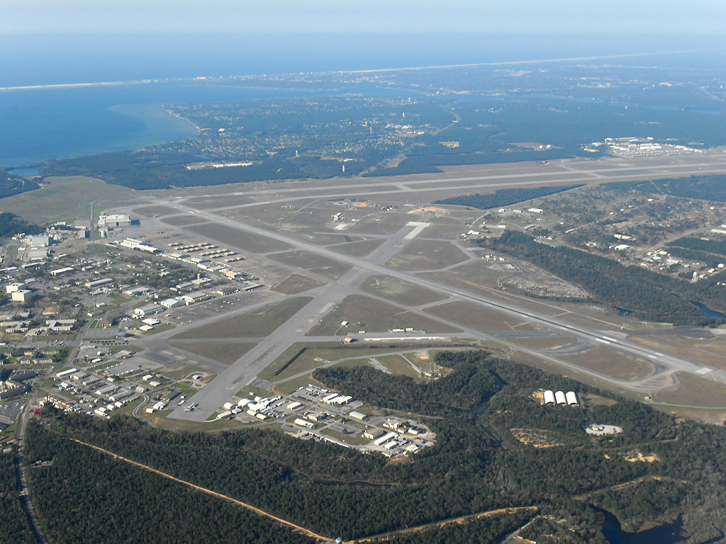 KVPS Eglin Airforce Base Enroute to Destin, FL / Taken w… Flickr
