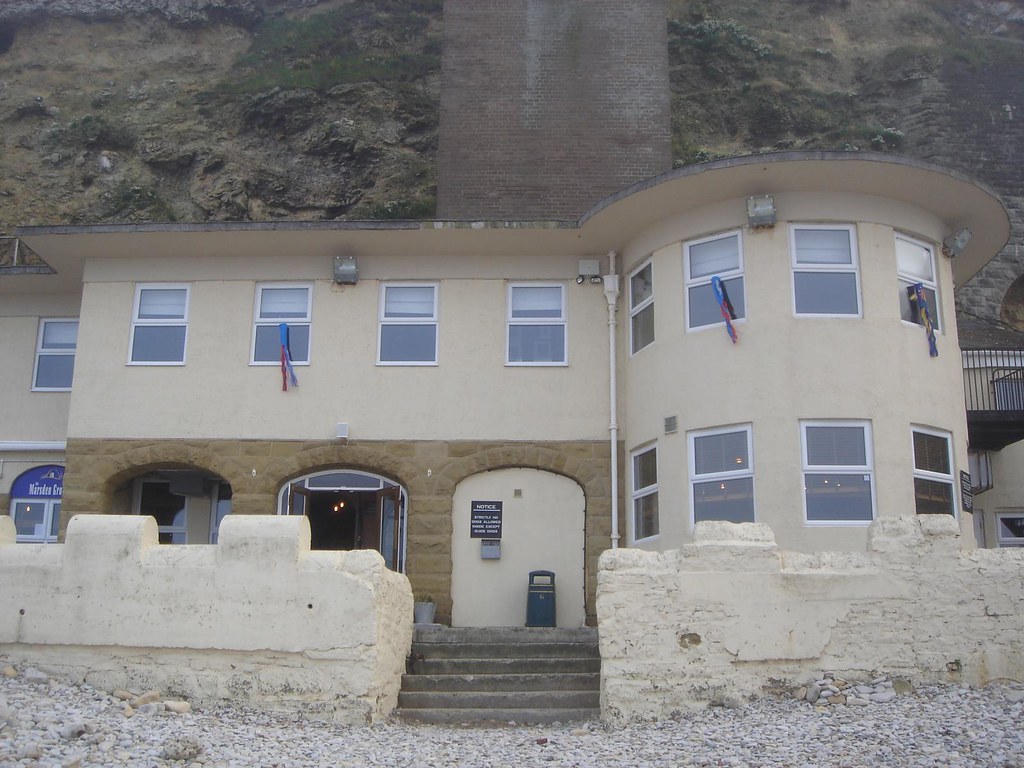 Marsden Grotto, South Shields Reinhold Behringer Flickr
