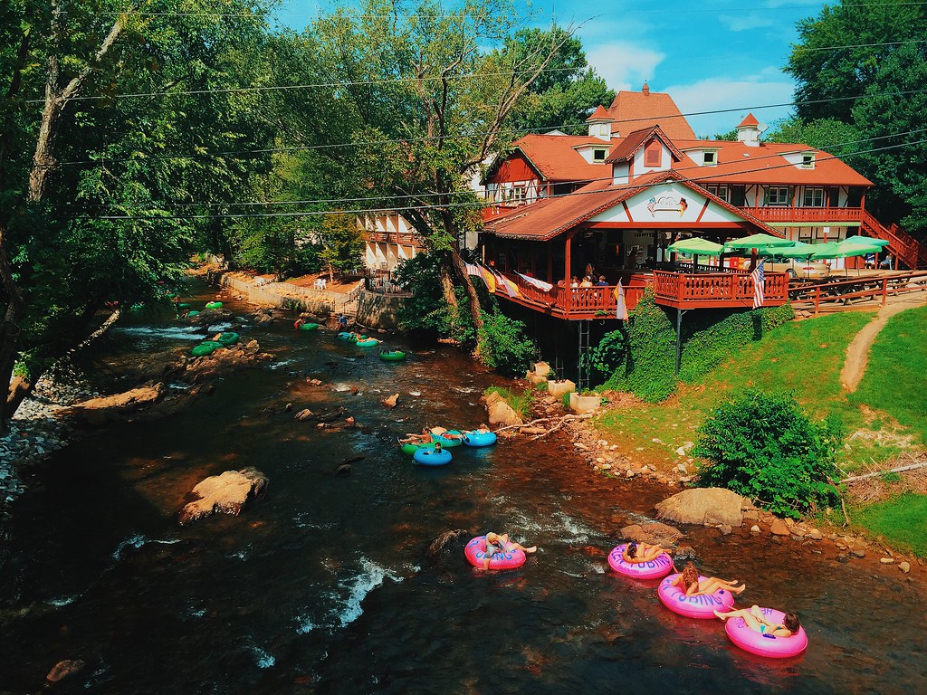 Helen People tubing on the Chattahoochie River in … Flickr