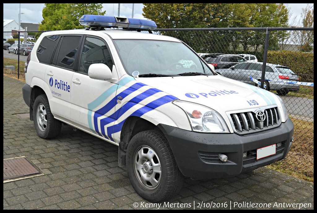 Politiezone Antwerpen Toyota Land Cruiser J120 van de poli… Flickr