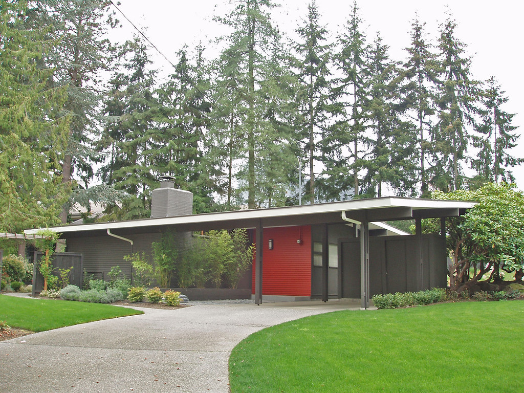 Surrey Downs In 1953, the architectural firm of Mithun & N… Flickr