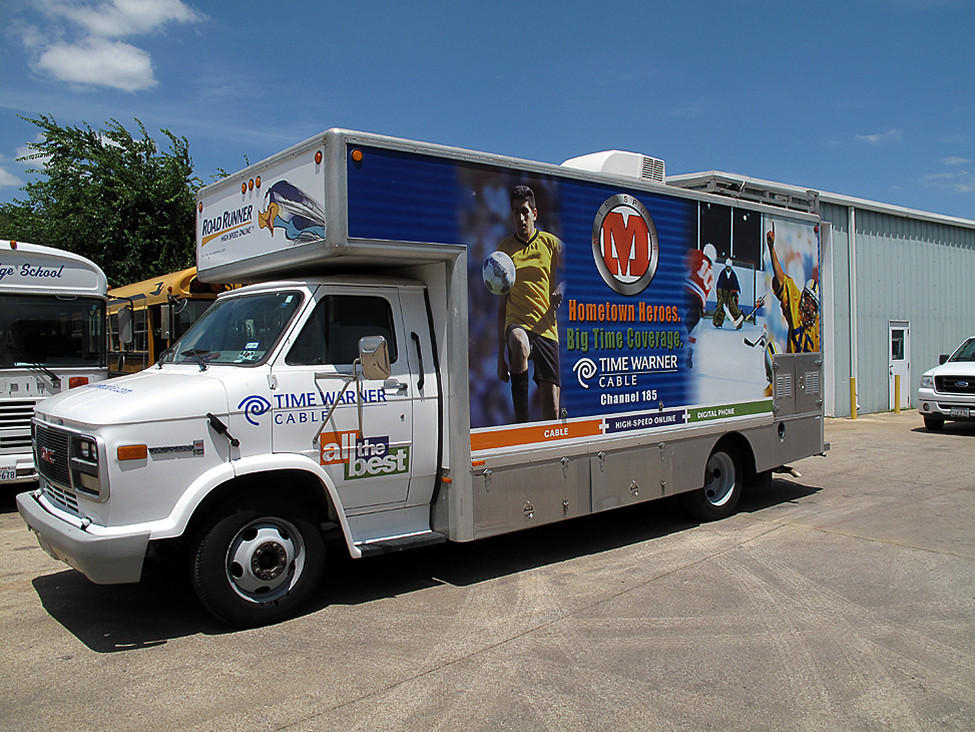 ESPN Cable broadcast truck in for repairs at Dan's Auto/Tr… Flickr