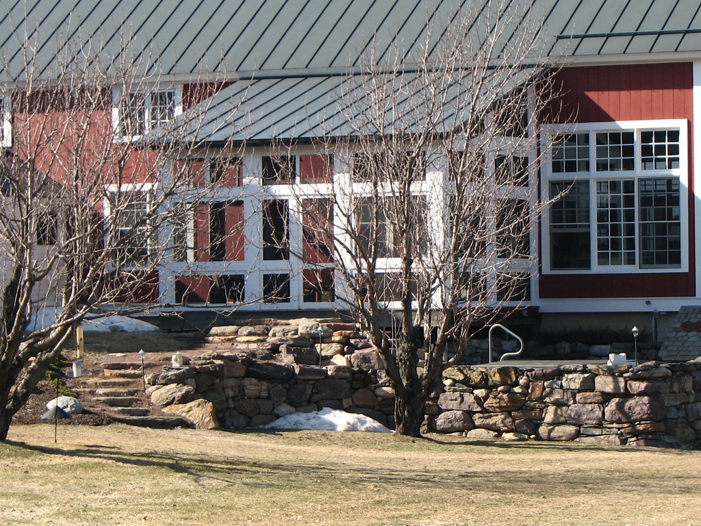 Breadloaf Mountain View Farm (2009) residence side porch… Flickr