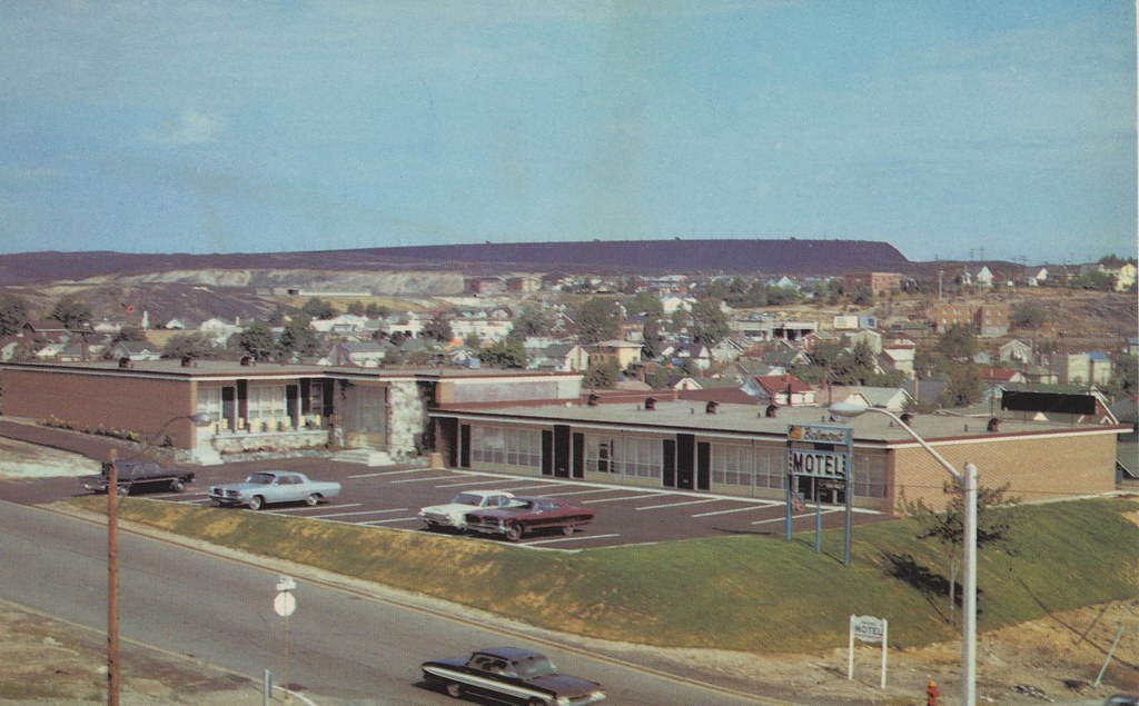 Belmont Motor Motel Sudbury, Ontario The beautiful Belmo… Flickr