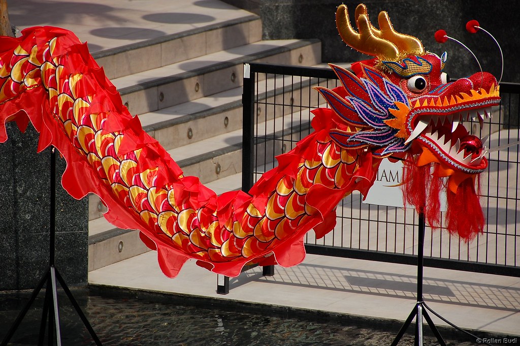 Dragoon Dragon outside of siam paragon. Chinese new year h… Flickr