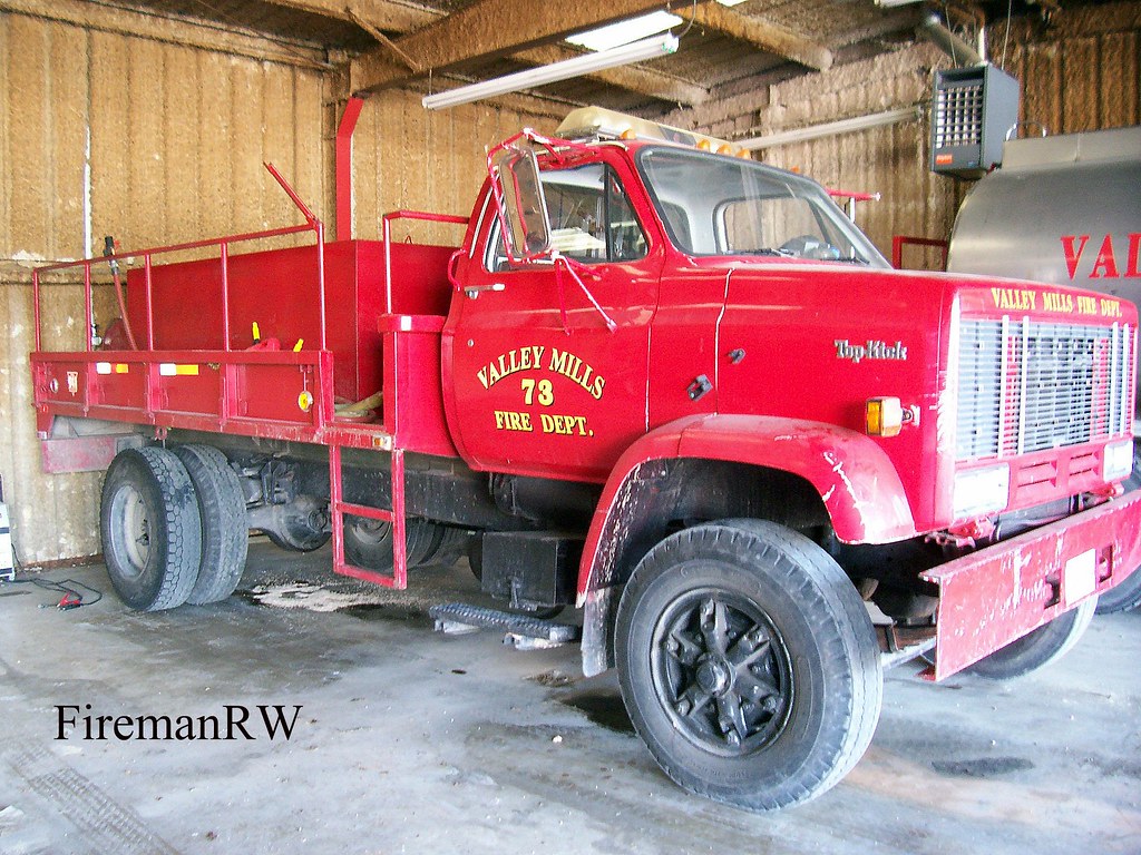 Valley Mills, TX VFD Unit 73 1985 GMC Top Kick 1000 tank Flickr