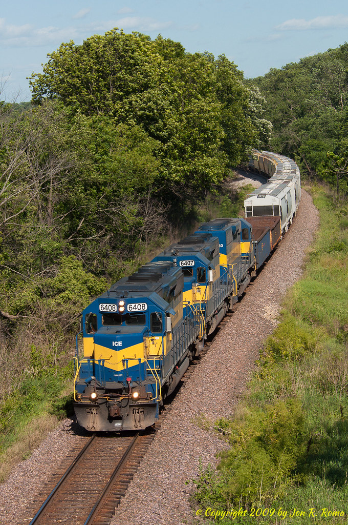 DM&E 170 Just west of Columbus Jct., IA, DM&E's 170 train … Flickr