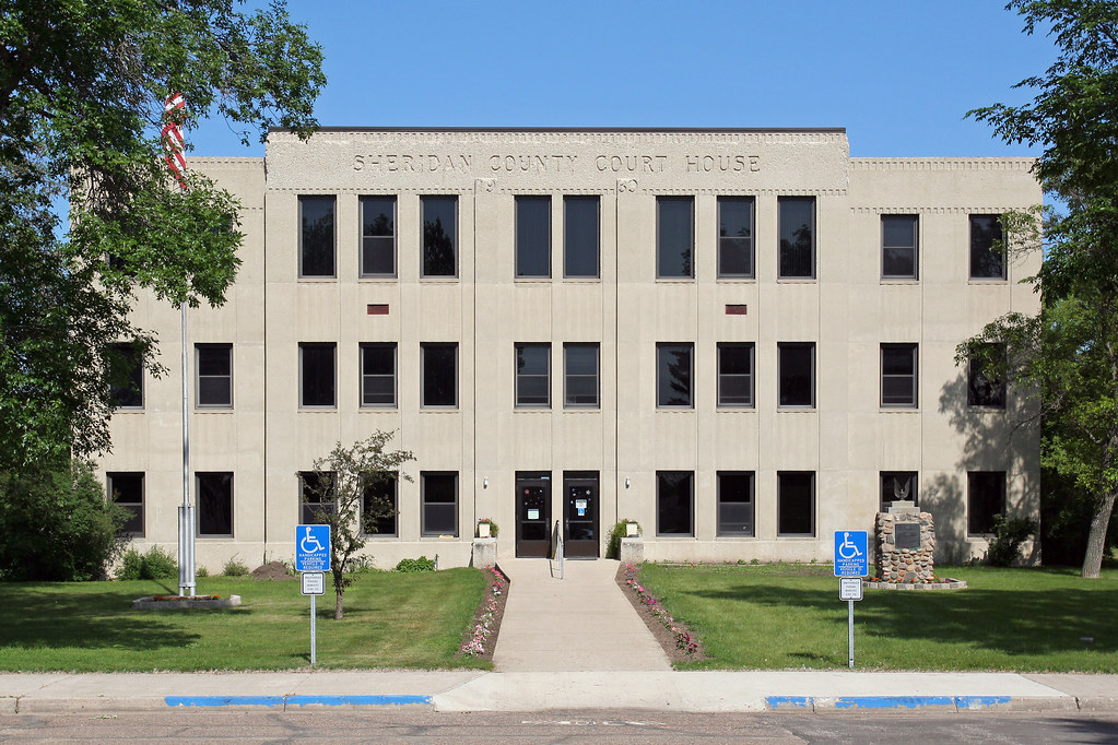 Sheridan County, North Dakota Courthouse The Sheridan Coun… Flickr