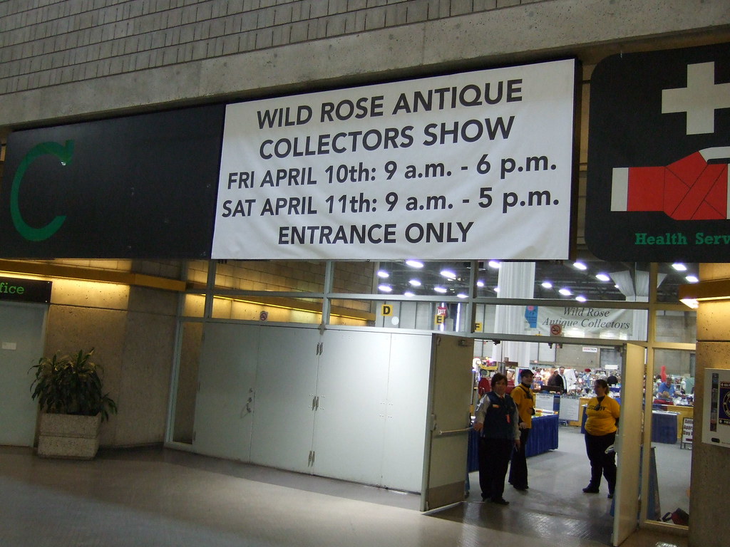 WILD ROSE ANTIQUE SHOW, EDMONTON 2009 1 a photo on Flickriver