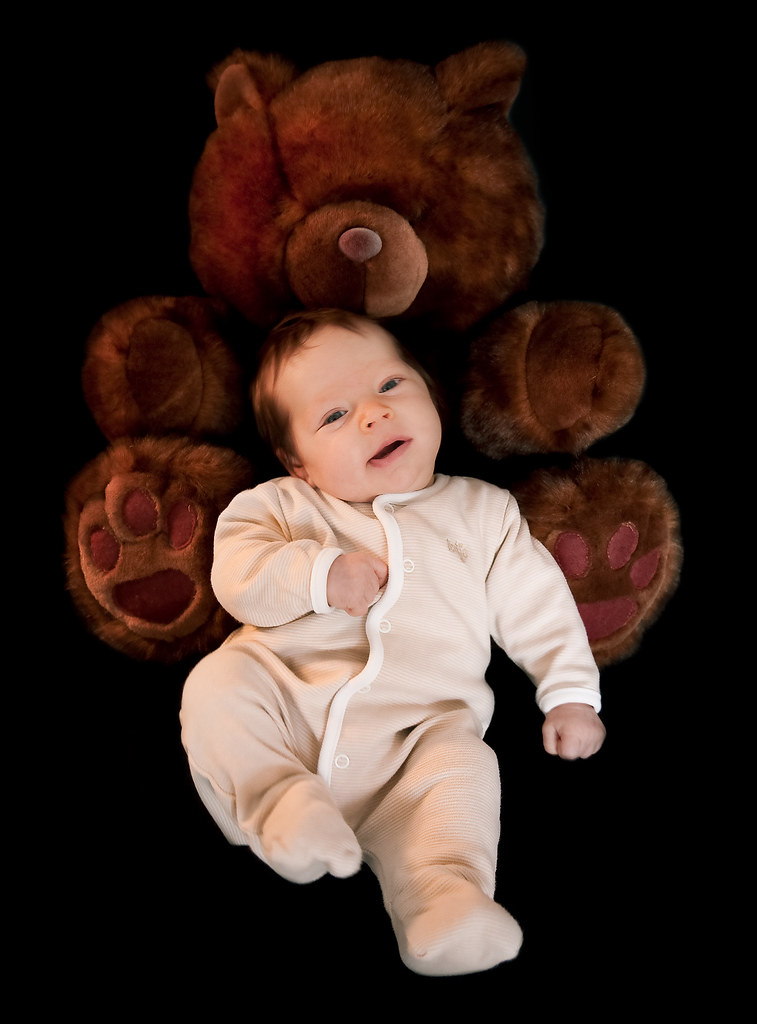 Baby's Bedtime Just eight weeks old and a cute little girl… Julie Therré Flickr