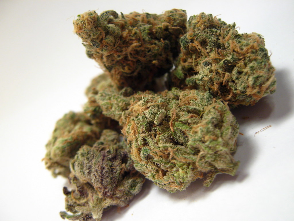 Blue Dream, Duex Variety Sativadominant/Indica Hybrid Bl… Flickr