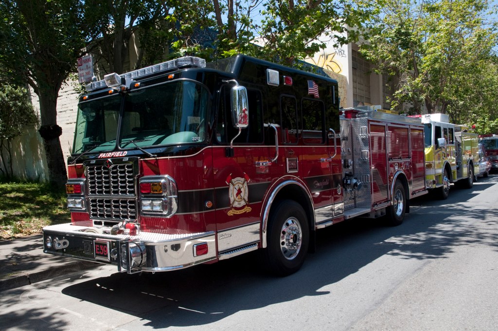 Fairfield Fire Truck Front Street Side A Fairfield Fire De… Flickr