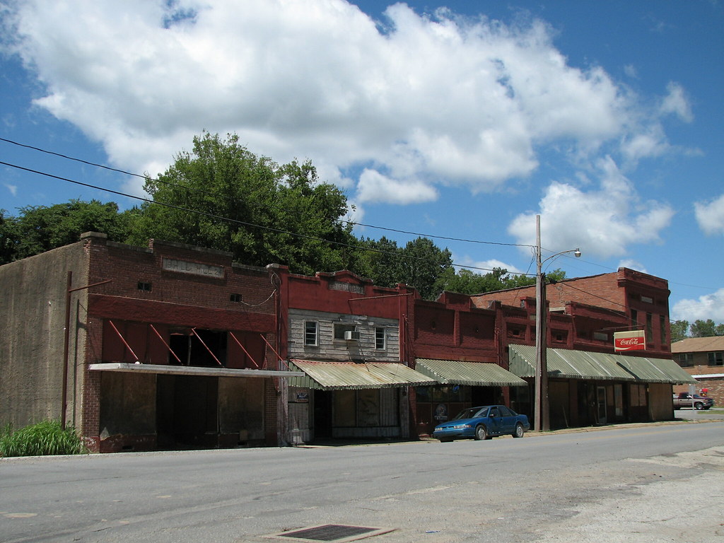 Downtown De Valls Bluff Downtown De Valls Bluff is tiny, a… Flickr
