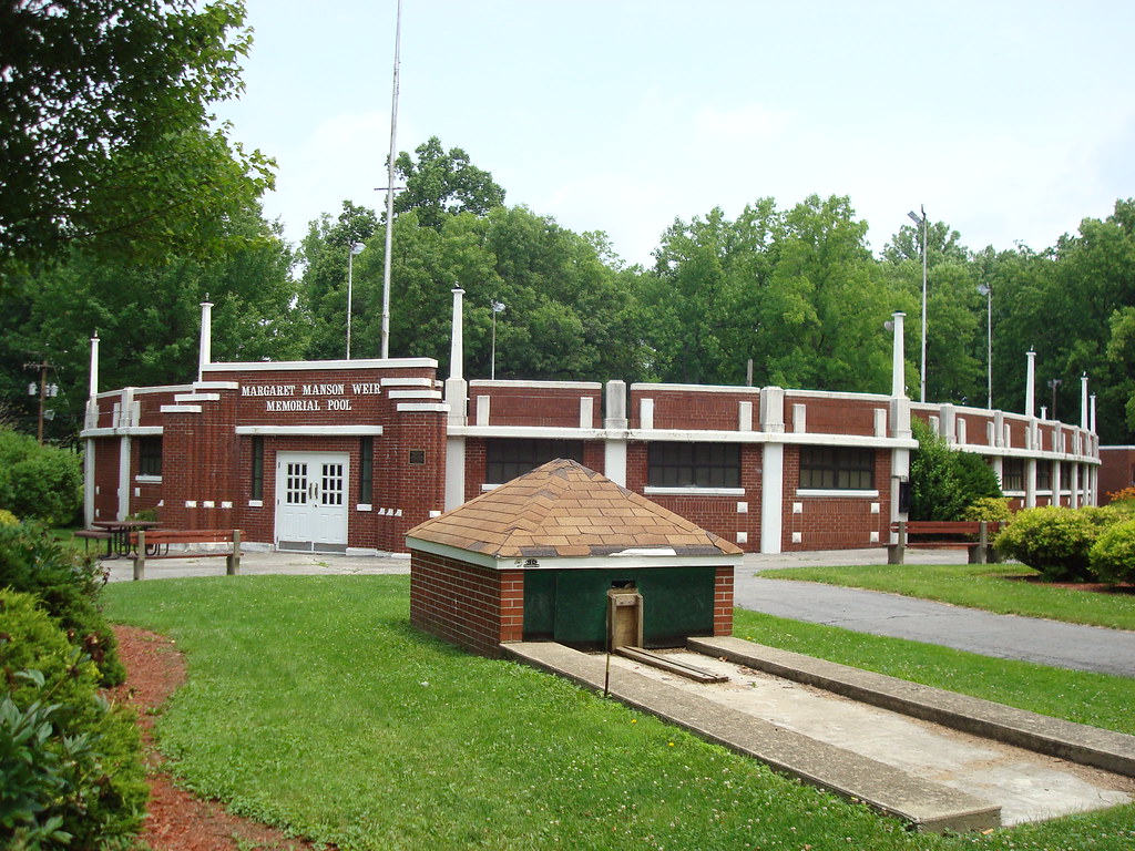 Margaret Manson Weir Memorial Swimming Pool Weirton, Wes… Flickr