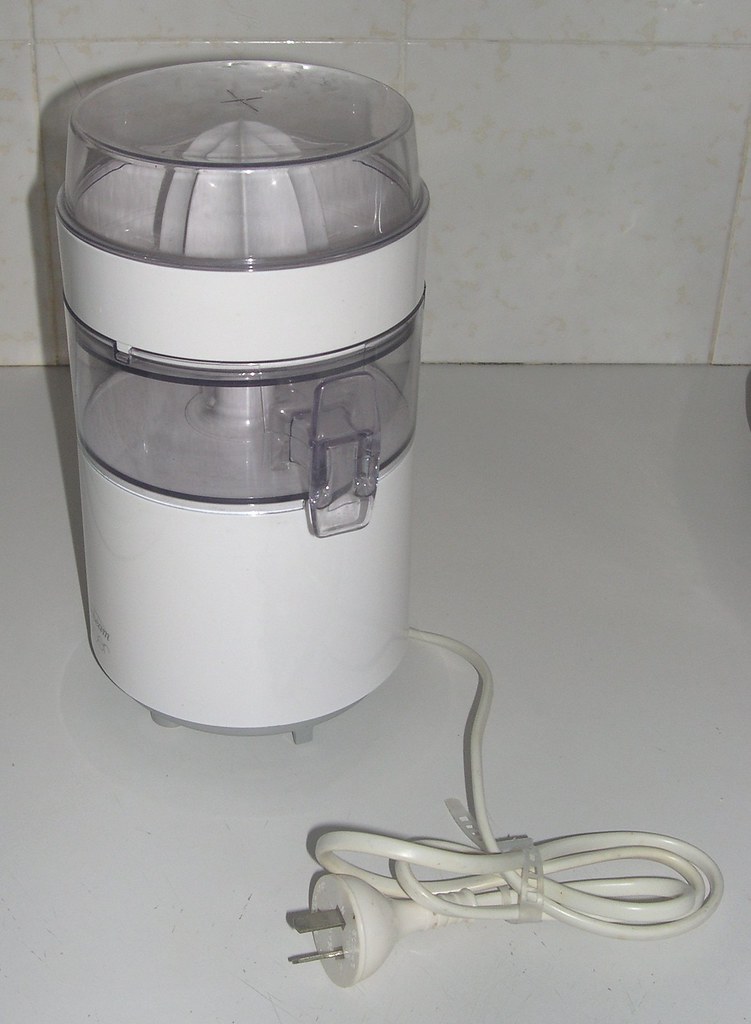 Sunbeam Juicer Sunbeam Juicer Model No. JEAE 240v 50hz … Flickr