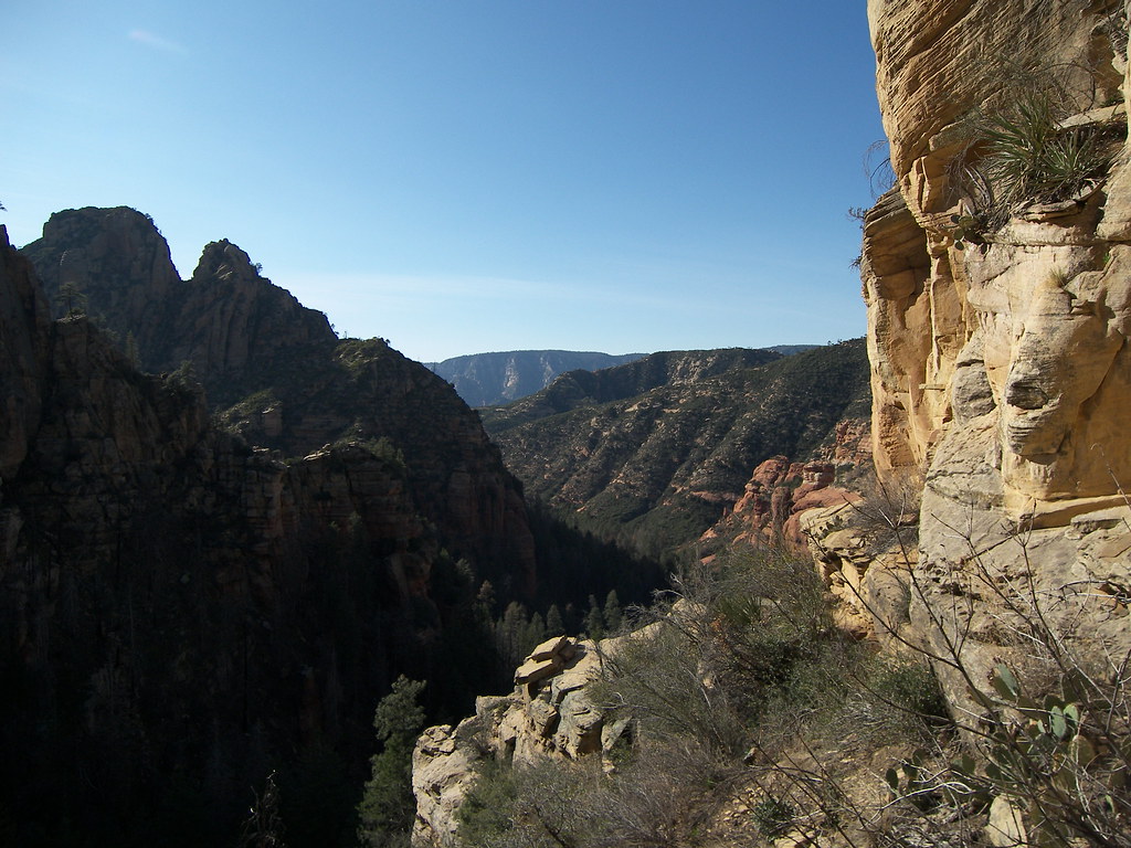 Sterling Canyon View over Sterling Canyon Vultee's ArchSt… Flickr