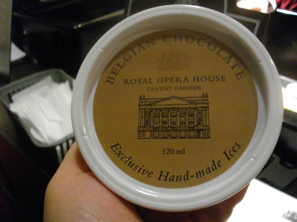Royal Opera House ice cream in my hand Sayaka Toyokawa Flickr