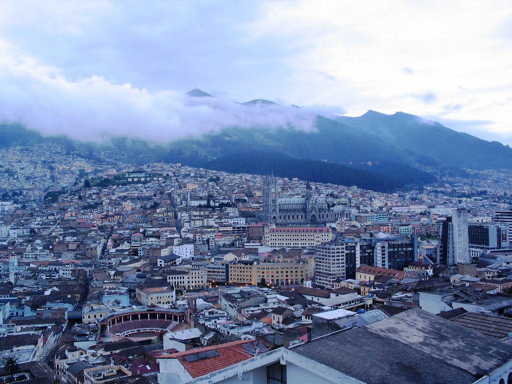 Quito at sunset Abraham600235 Flickr