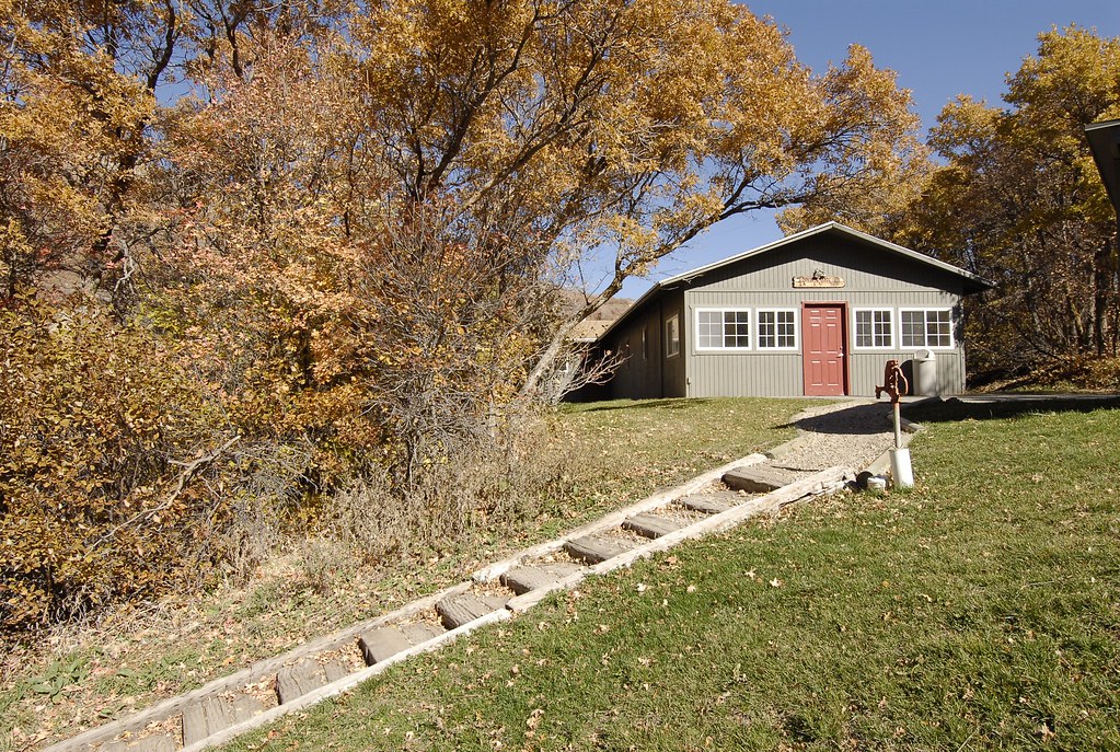 Robinson Cabin exterior Camp Kostopulos Flickr