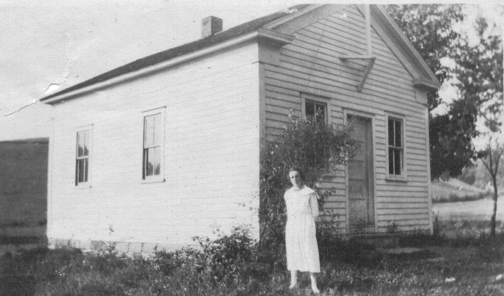 Bovina Maynard School (District 1) building 1920s Jean Hoy… Flickr