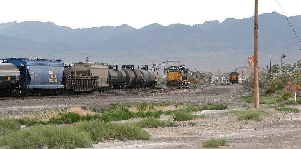 Switching at Wendover... 20050628_6620 A switchman (brakem… Flickr