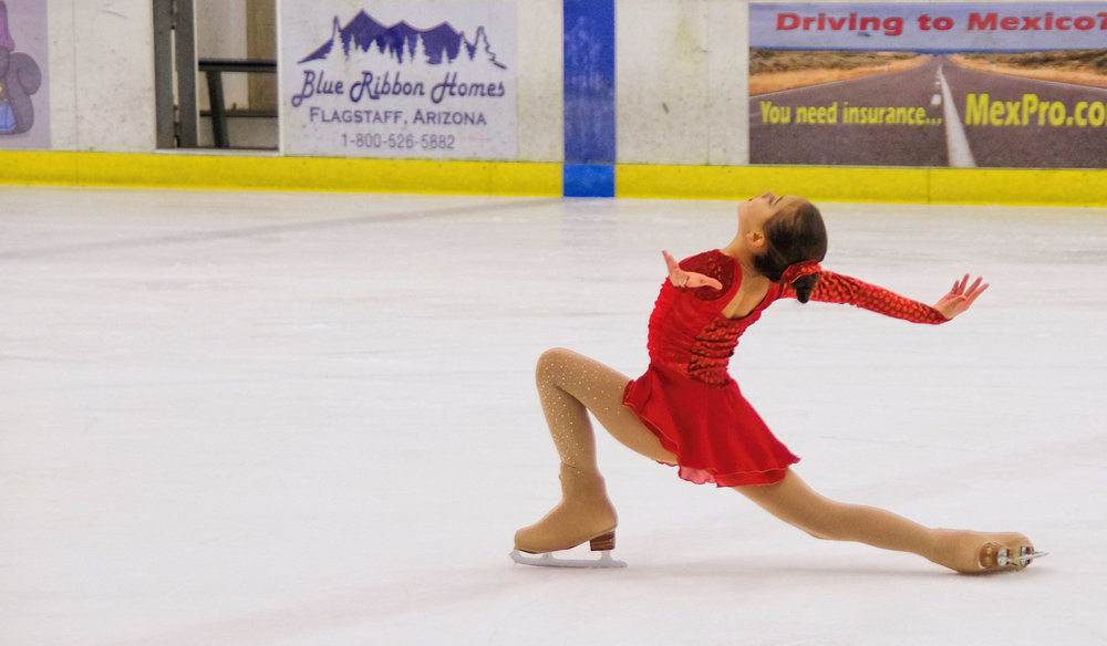 519972_lzn FFSC Holiday Exhibition 2016 Flagstaff Figure Skating