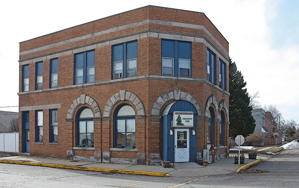 Ashland IL Crockpot Cafe in Old Farmers State Bank Building (2011