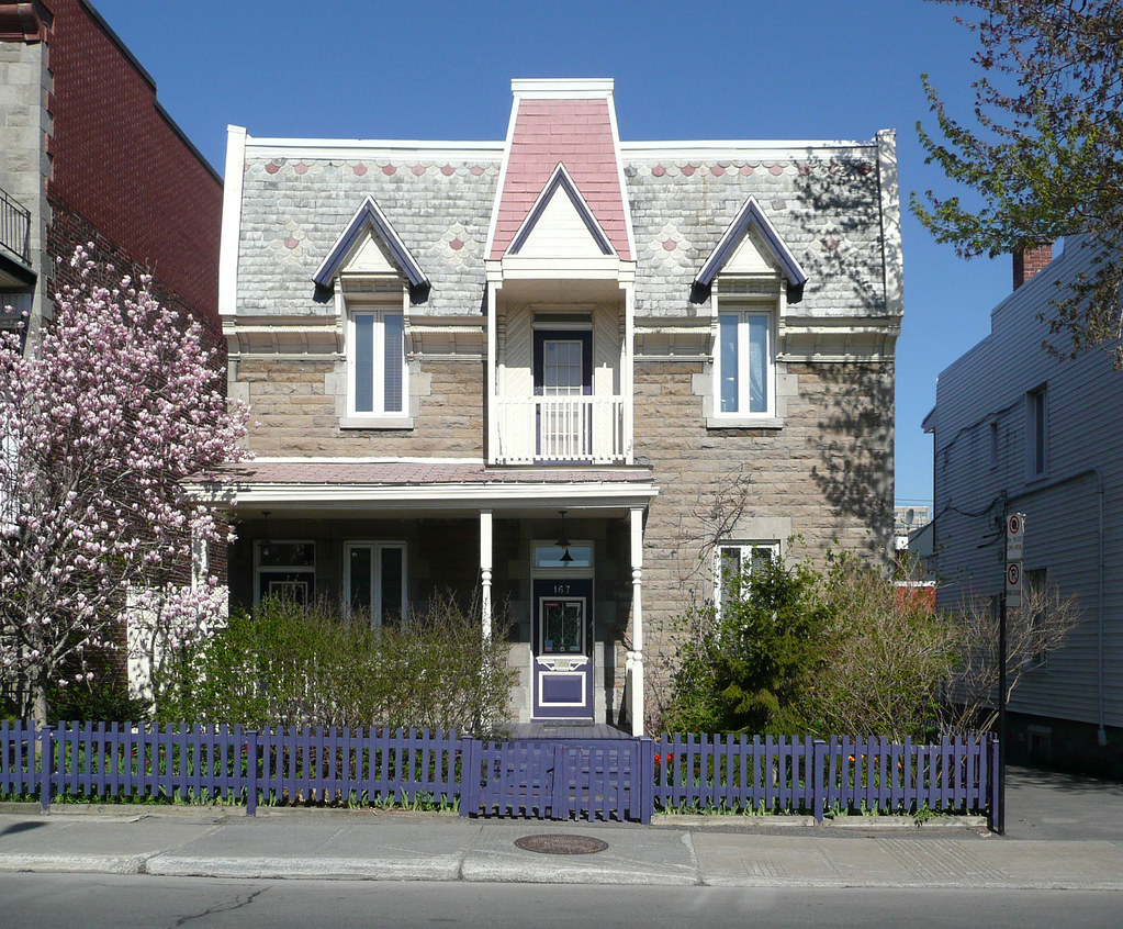 House on Laurier street guil3433 Flickr