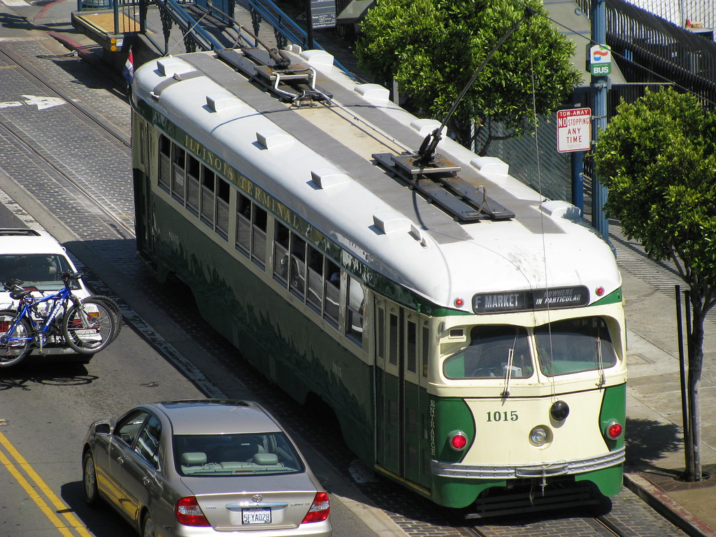 MUNI Car 1015 F Line August 11, 2008 IT scheme Kevin Mueller Flickr