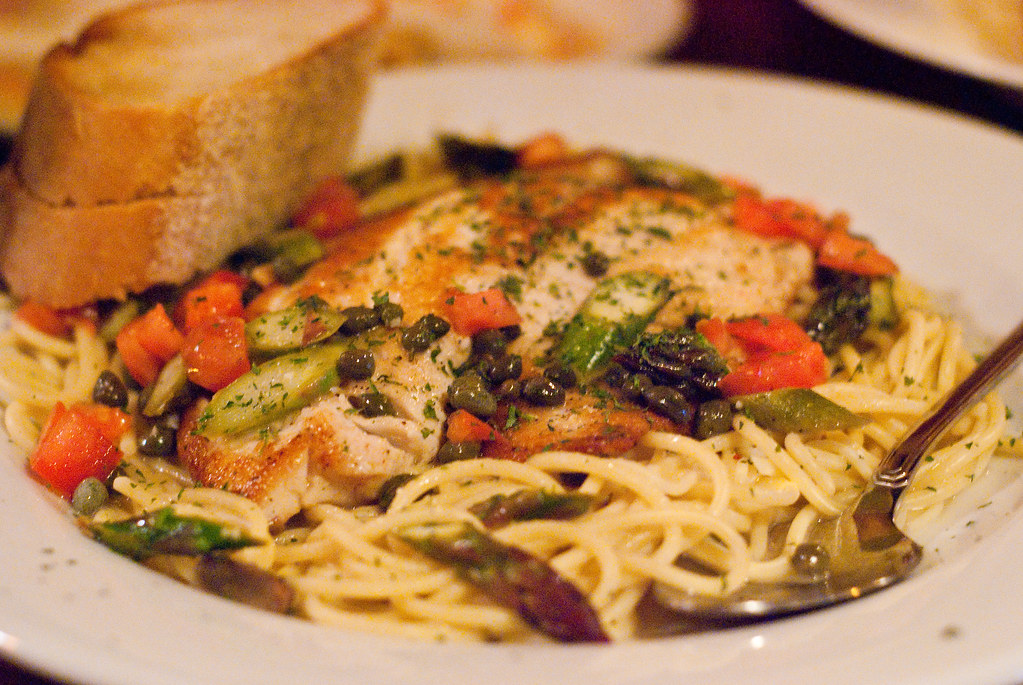 Tilapia w/ Asparagus Spaghetti The Pasta Bowl Chicago, Il Flickr