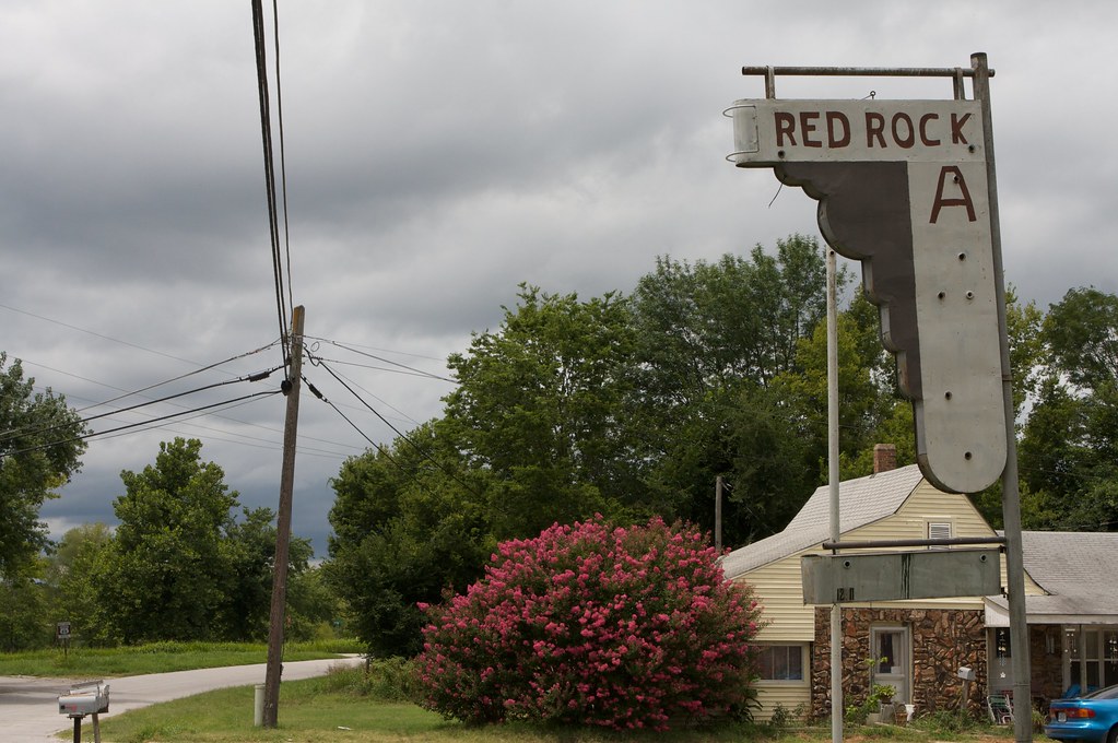 Red Rock Apartments Along Route 66 near Carthage, MO. Once… Flickr