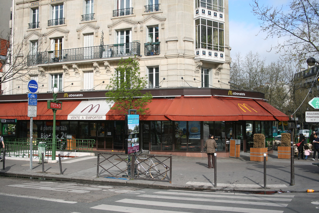 McDonald's Porte Dorée Paris (France) One of the McDonal… Flickr