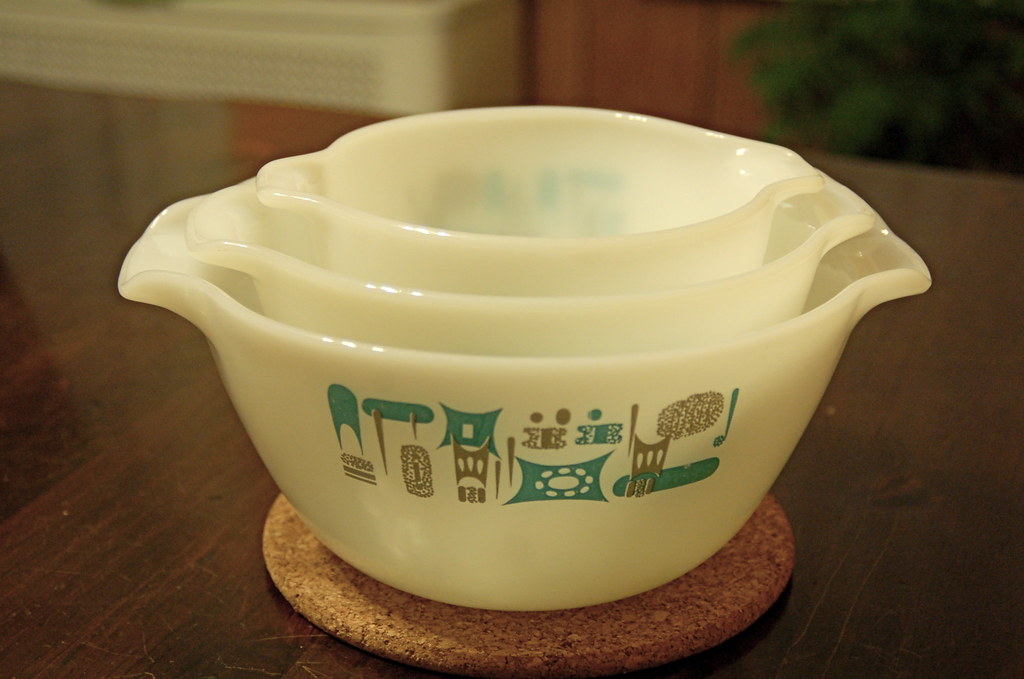 mixing bowls! easter pres from mommy. caren_ep Flickr