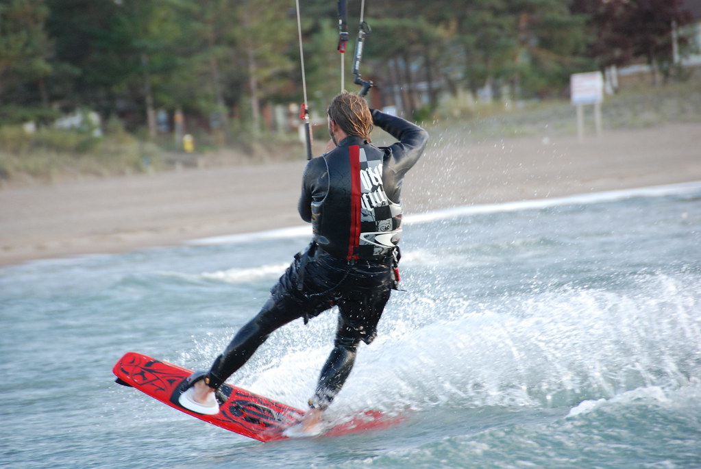 Kiteboarding Allenwood Beach, Bay, Ontario, Sept … Flickr