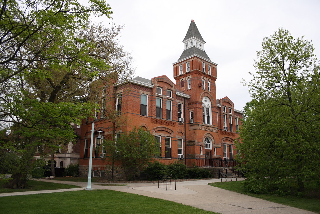Linton Hall The historic Linton Hall, built in 1881 (as yo… Flickr