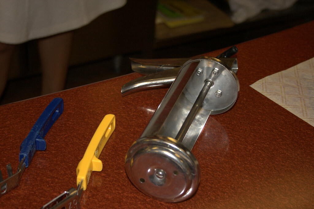 Taco Bell's sour cream gun a photo on Flickriver