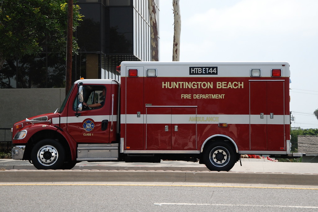 HUNTINGTON BEACH FIRE DEPARTMENT (HBFD) AMBULANCE HTBET44 a photo on