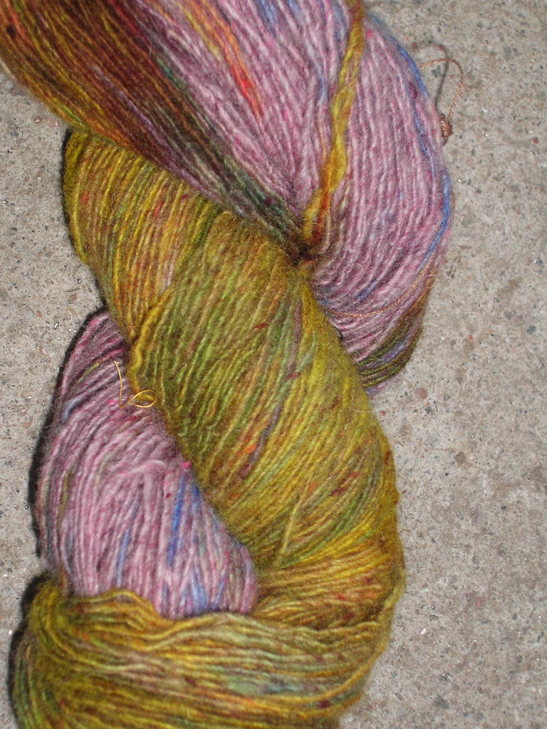 Homedyed yarntest 1 1trådigt ullgarn. Första microfärgni… Flickr