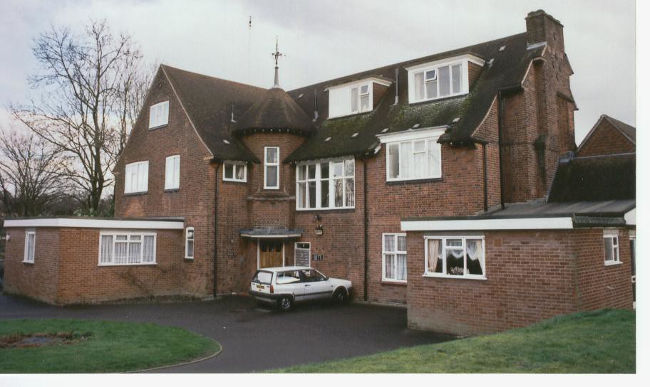 12 Denbridge Rd, Bickley 1906 CHB Quennell Flickr