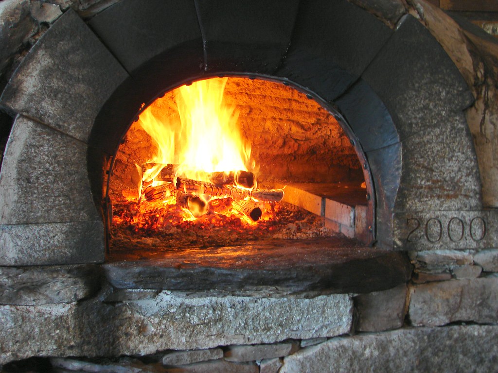 Stone Pizza Oven at Flatbreads in Portland. Love the desig… Bob