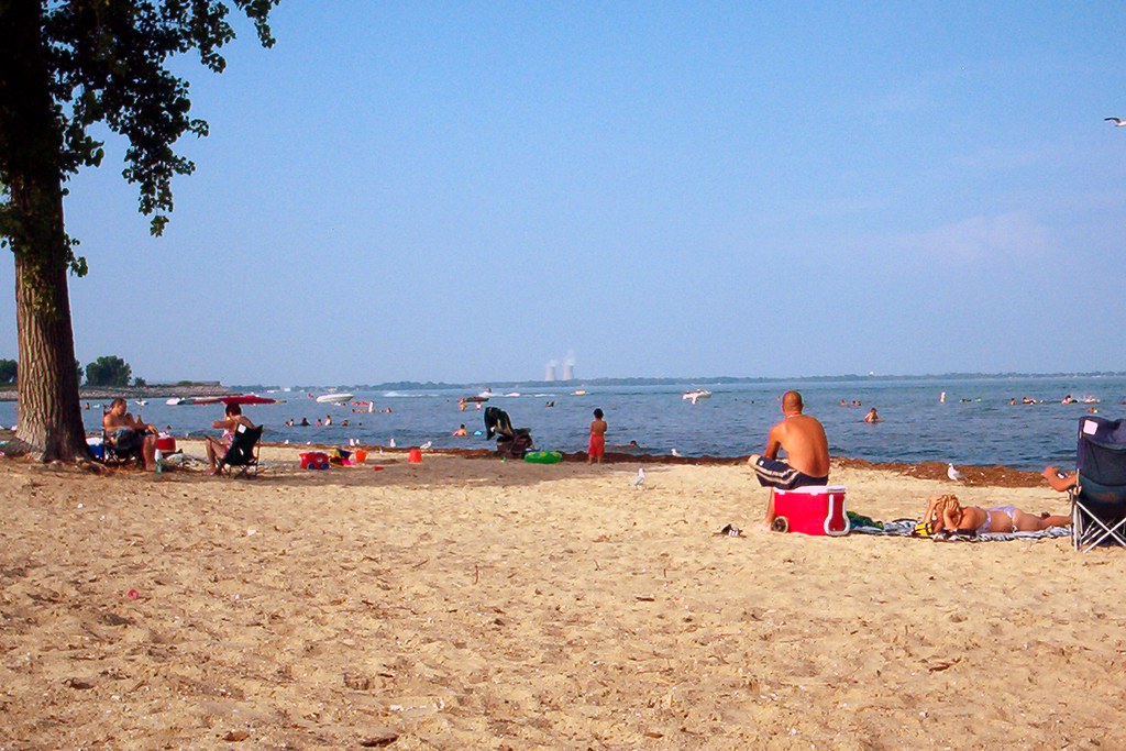 Sterling State Park Fermi II Sterling State Park's beach… Flickr