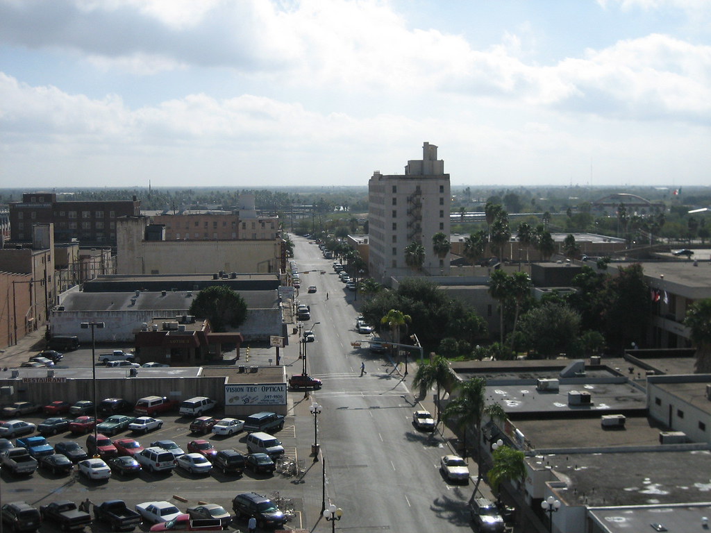 Downtown Brownsville, Texas The tallest building in this p… Flickr