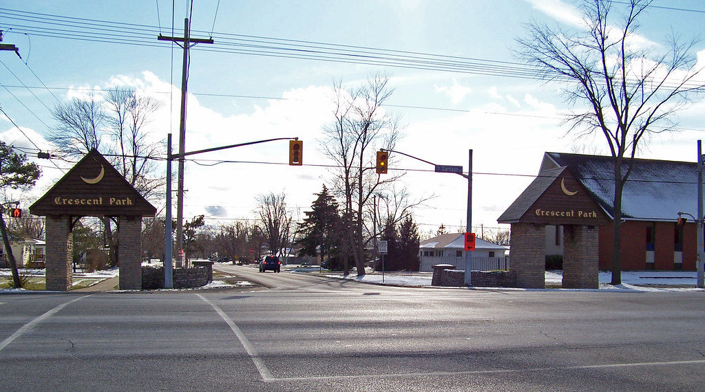 Crescent Park Gates by Eva Pawson Gates you to C… Flickr