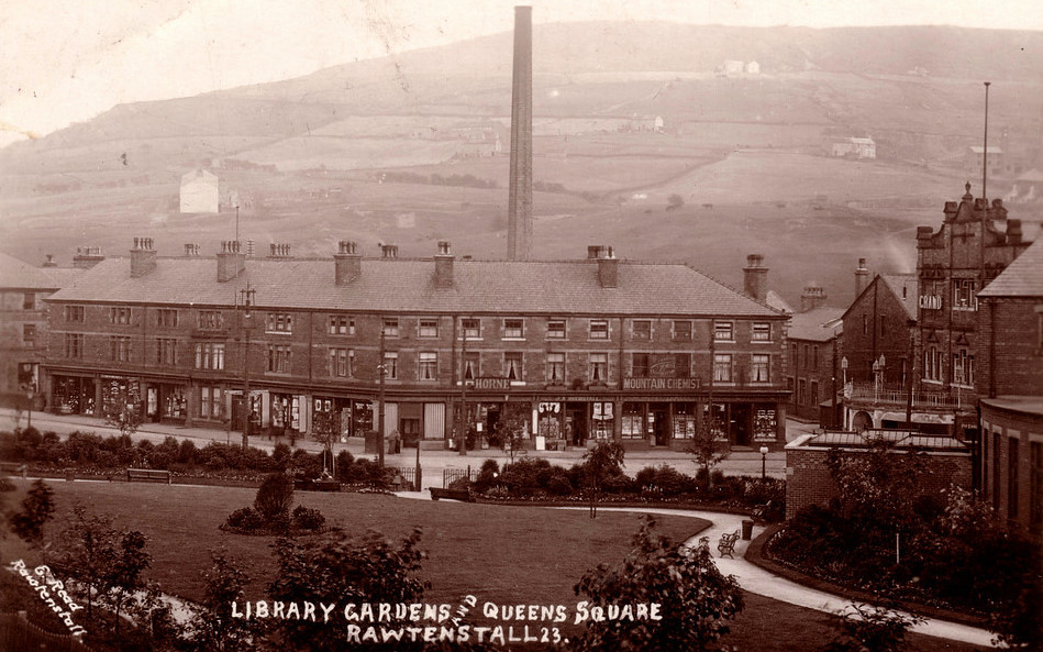 Bury Road and Grand Theatre, Rawtenstall Queen's Square, l… Flickr