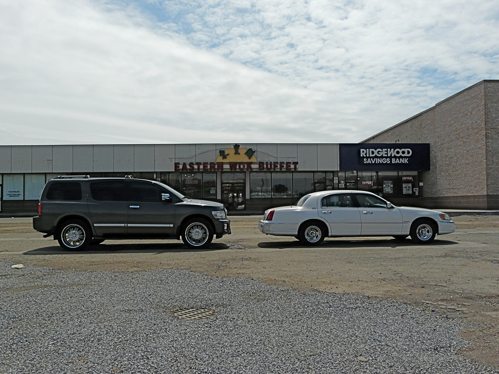 Eastern Wok Buffet, Gun Hill Road, Bronx, NY Kim Snyder Flickr