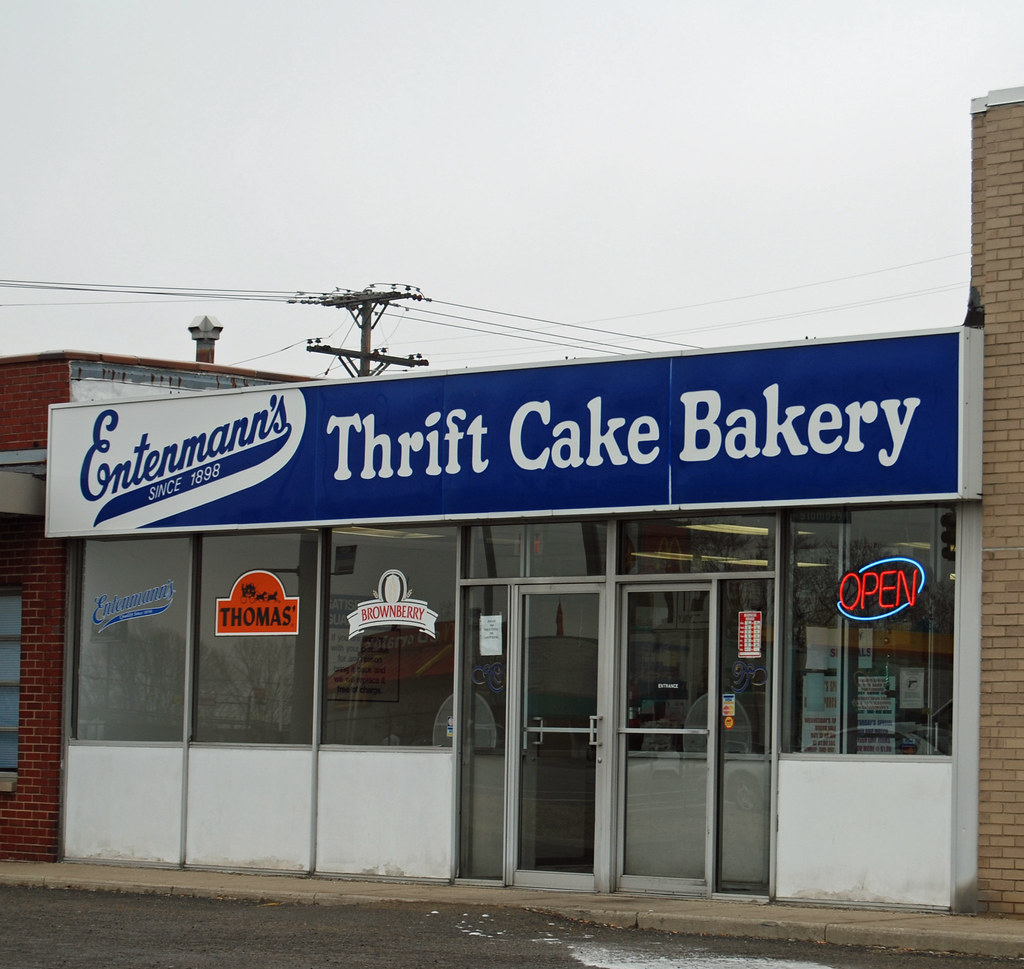 Entenmann's Thrift Cake Bakery Entenmann's Bakery Outlet S… Flickr